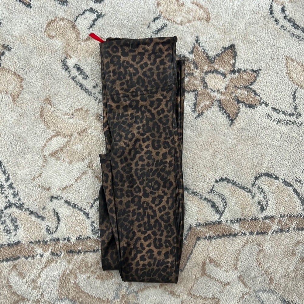 Spanx leopard leggings - like new
